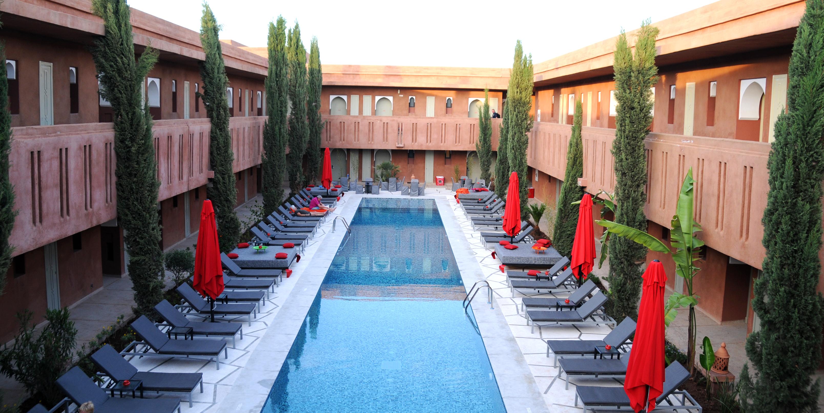 Hotel Kenzi Club Agdal Medina Lahebichate Exterior foto The swimming pool at the hotel