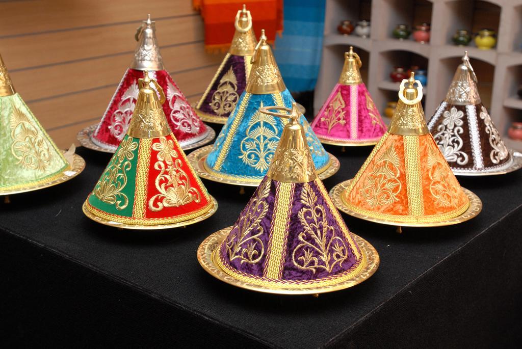 Hotel Kenzi Club Agdal Medina Lahebichate Exterior foto Moroccan lanterns
