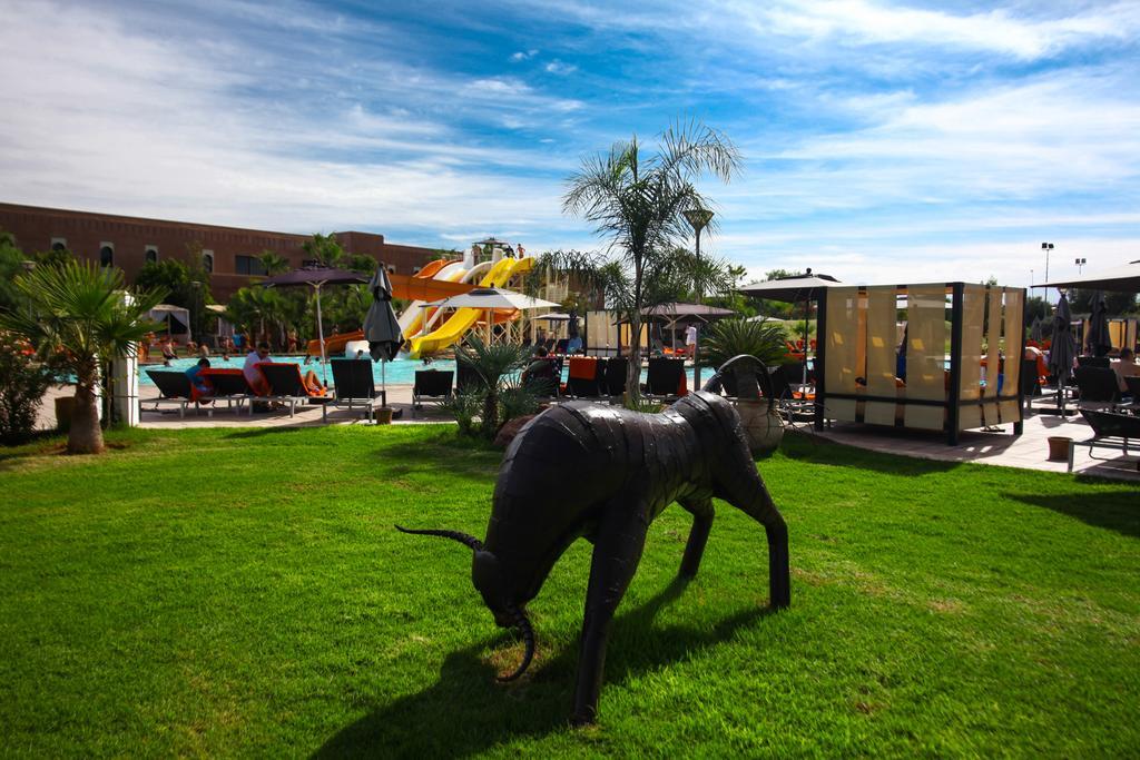 Hotel Kenzi Club Agdal Medina Lahebichate Exterior foto The Bull at the Hotel