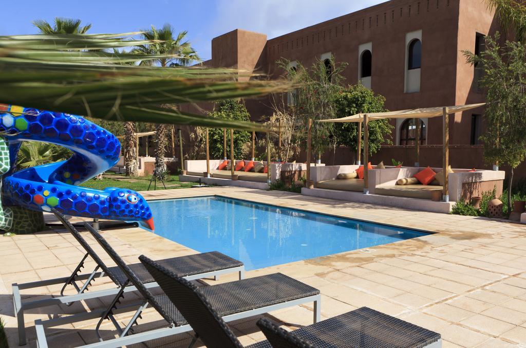 Hotel Kenzi Club Agdal Medina Lahebichate Exterior foto The swimming pool at the hotel